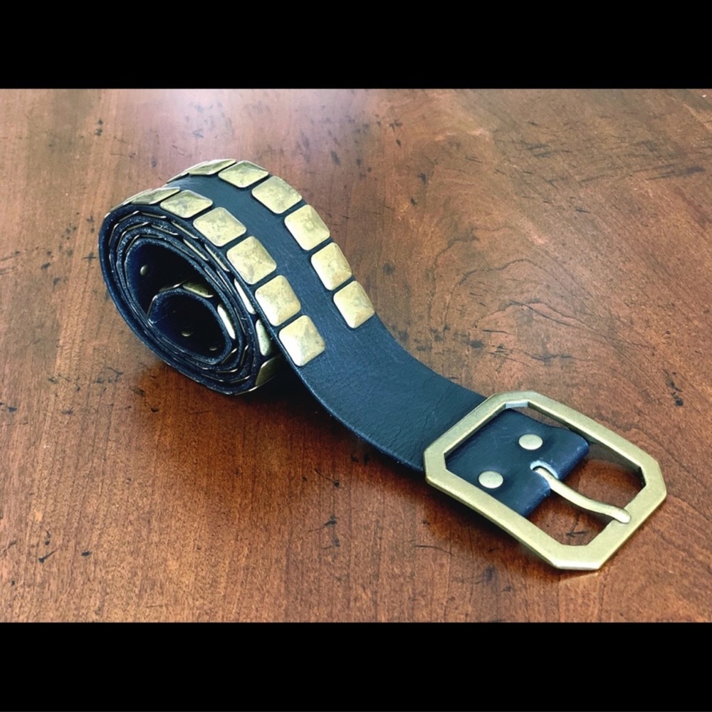 Línea Pelle Black Leather Belt Small